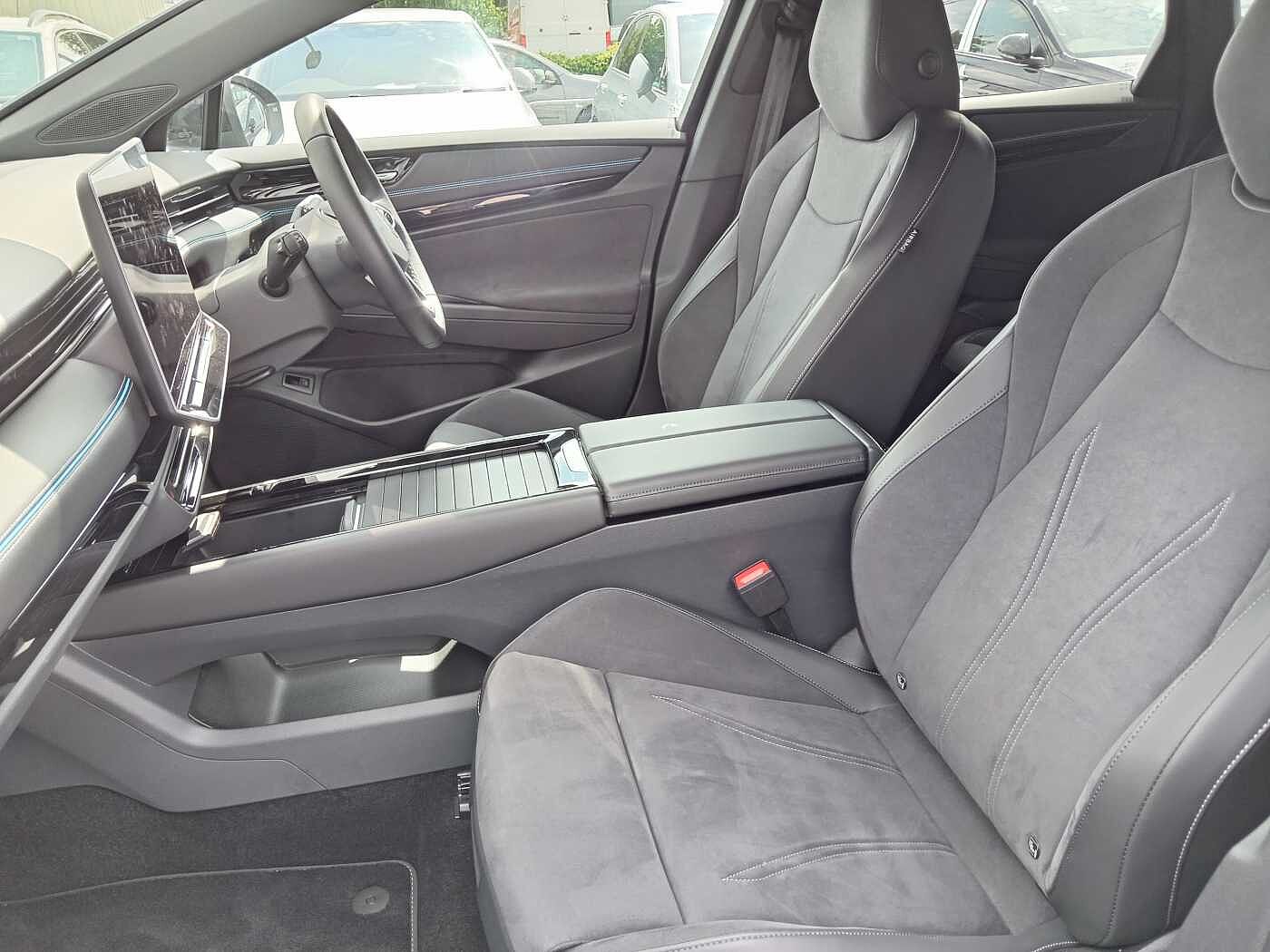 Volkswagen ID.7 Pro Launch Edition 77kWh 286PS Automatic 5 Dr