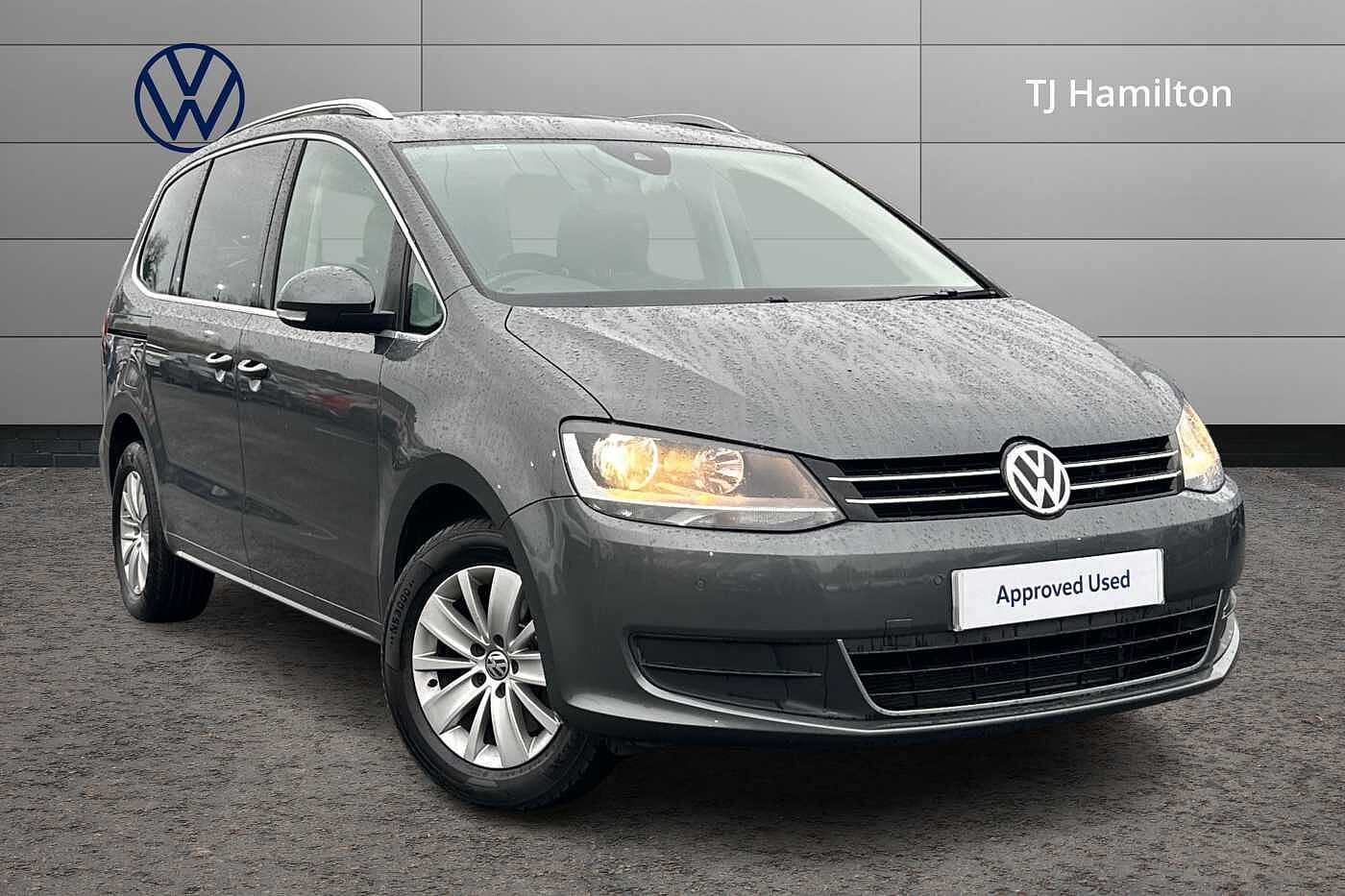 Volkswagen Sharan 2.0 TDI SCR SE NAV 150PS DSG