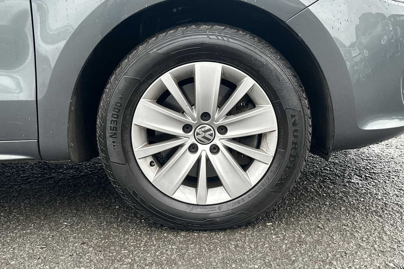 Volkswagen Sharan 2.0 TDI SCR SE NAV 150PS DSG