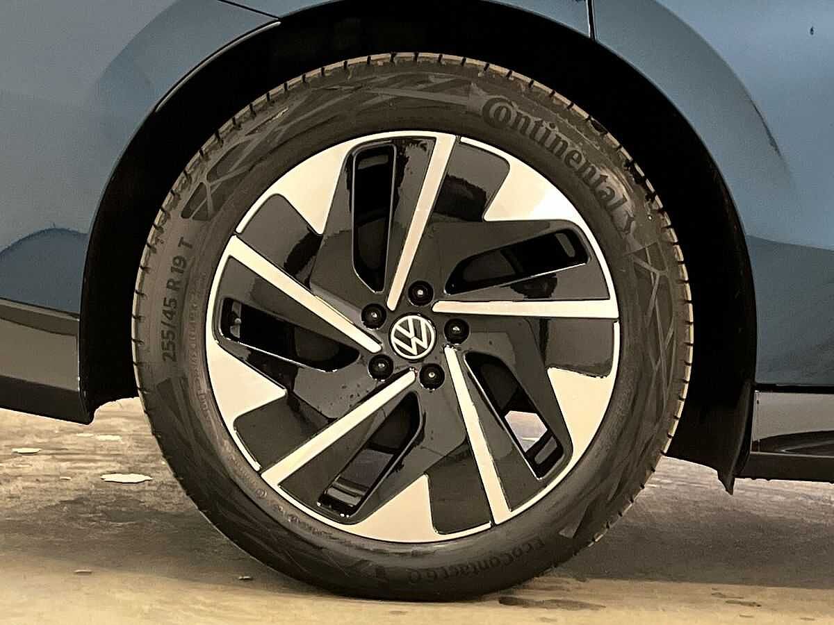 Volkswagen Id.7 210Kw Match Pro 77Kwh 5Dr Auto