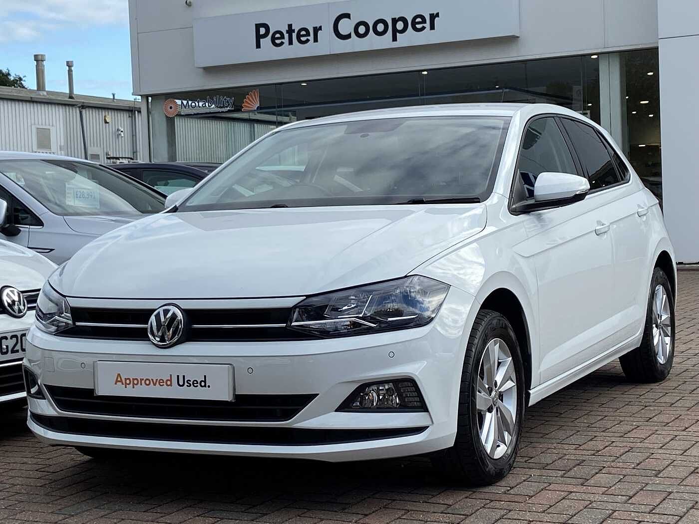 Volkswagen Polo MK6 Hatchback 5Dr 1.0 TSI 95PS Match + Apple Car Play & Android Auto