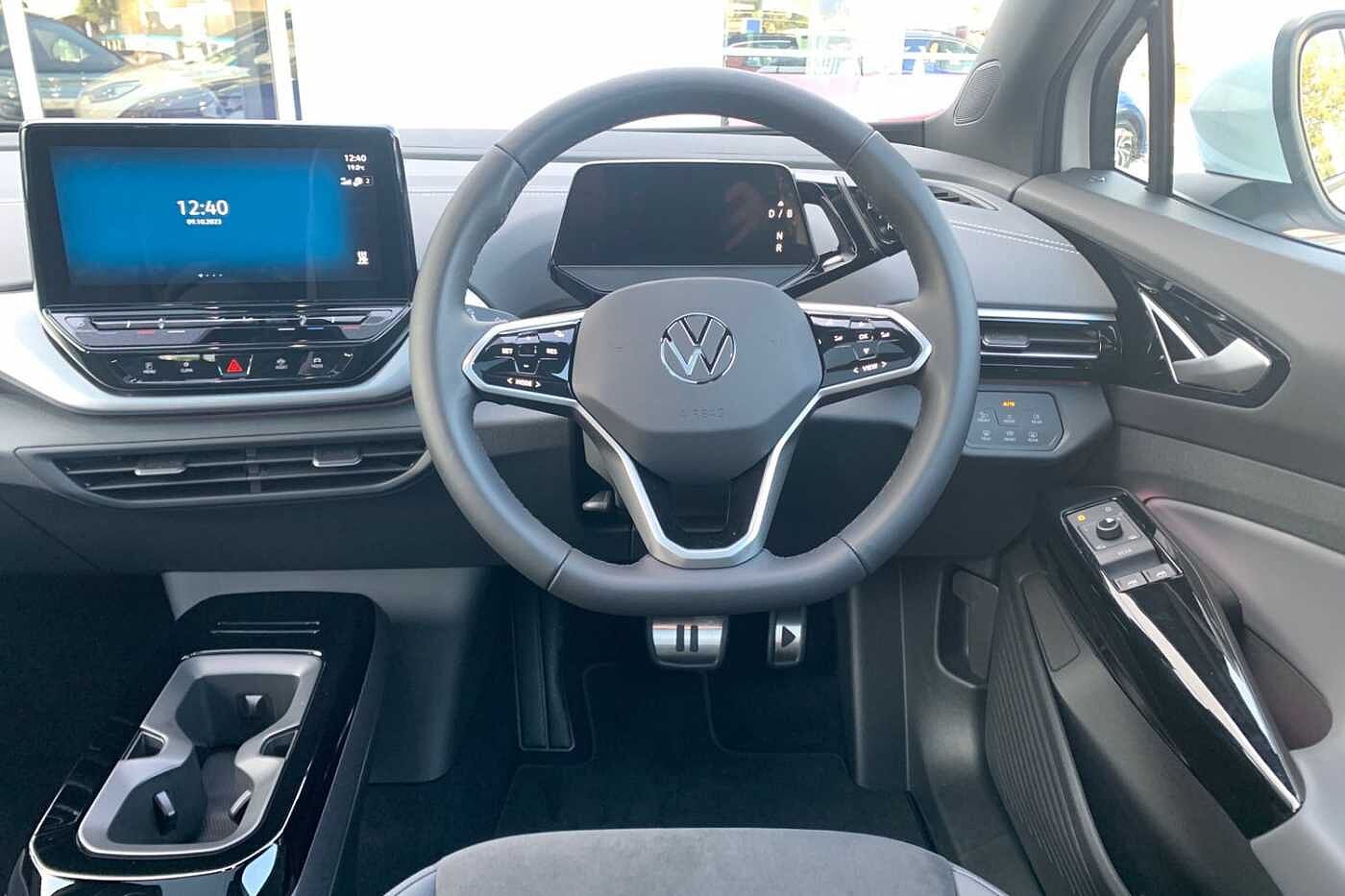 Volkswagen ID.4 Family 77kWh Pro Performance 204PS Auto 5 Dr
