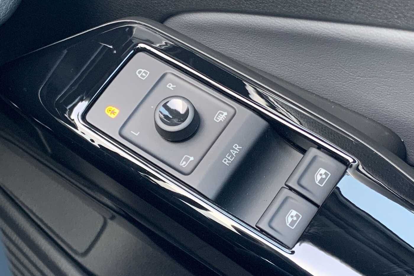 Volkswagen ID.4 Family 77kWh Pro Performance 204PS Auto 5 Dr