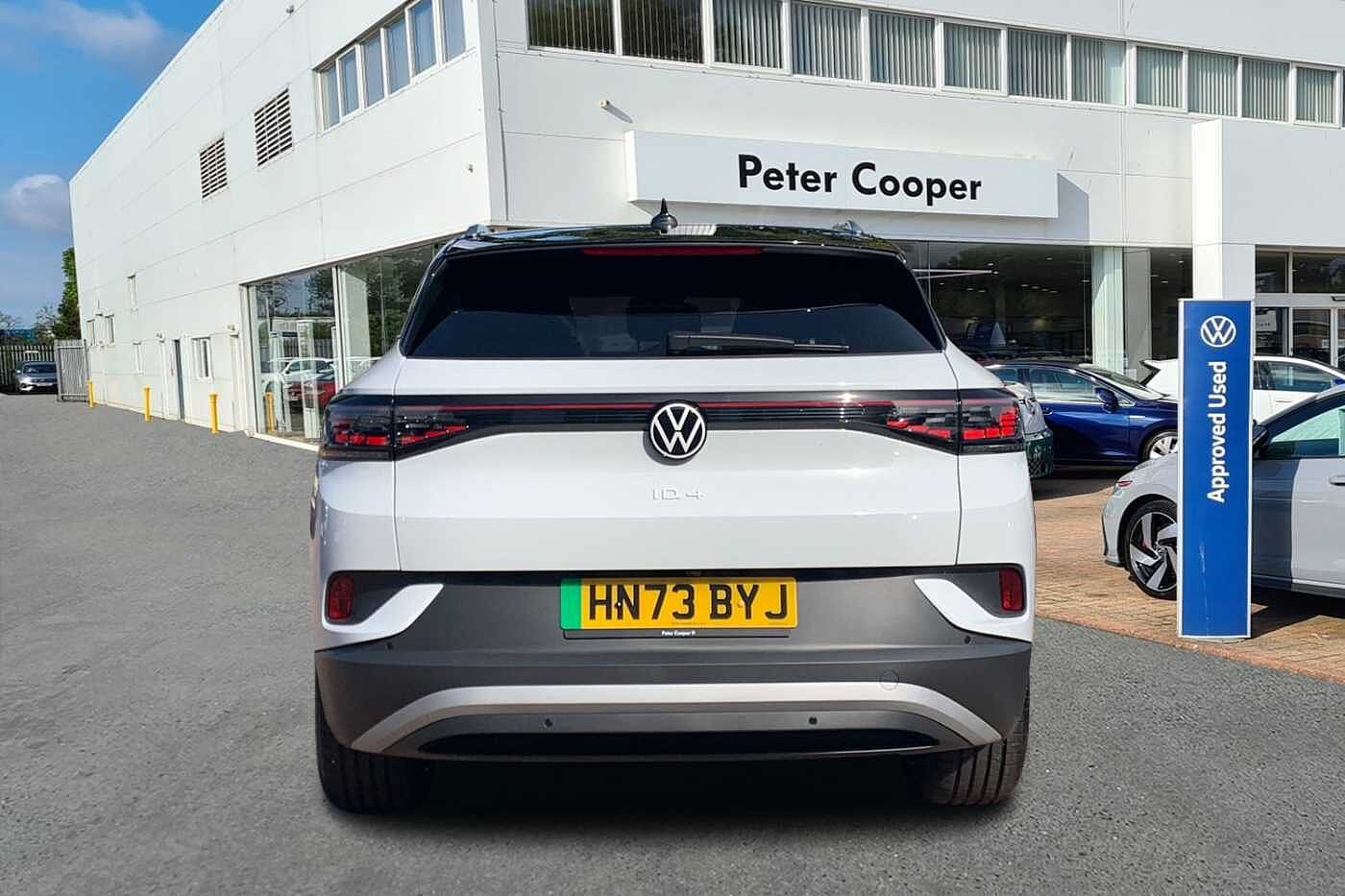 Volkswagen ID.4 Family 77kWh Pro Performance 204PS Auto 5 Dr