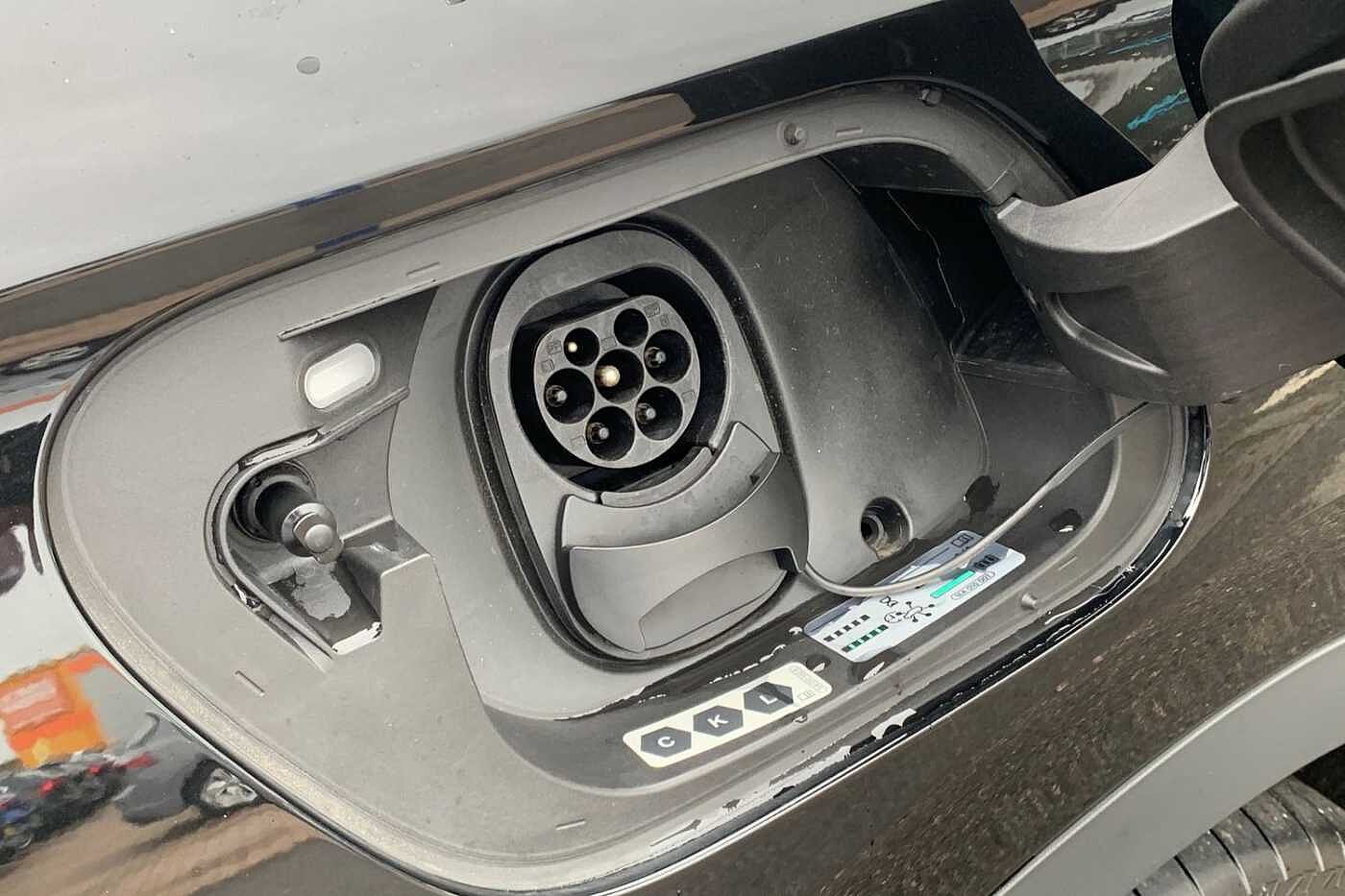 Volkswagen ID.4 Style Edition 77kWh Pure Perform 174PS Auto + 20' Drammen Alloys