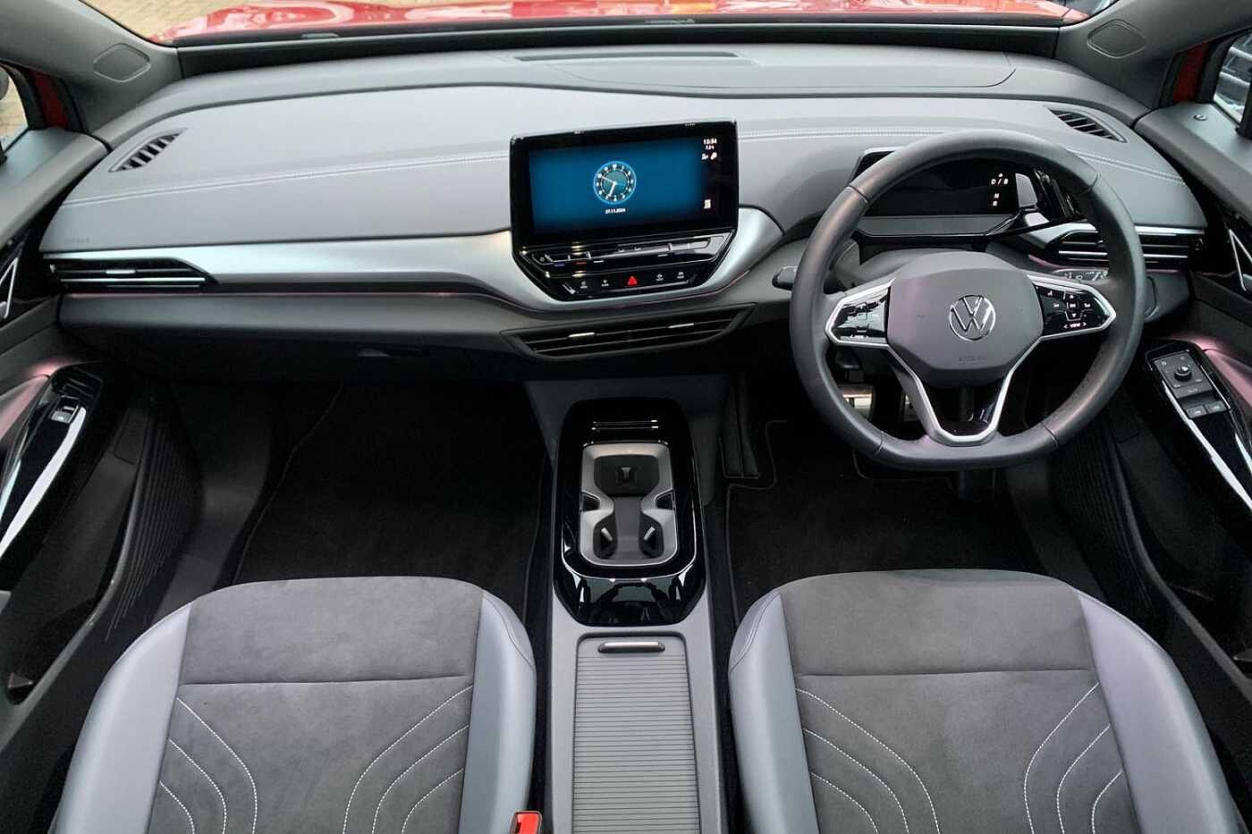 Volkswagen ID.4 Family 77kWh Pro 174PS Automatic 5 Door