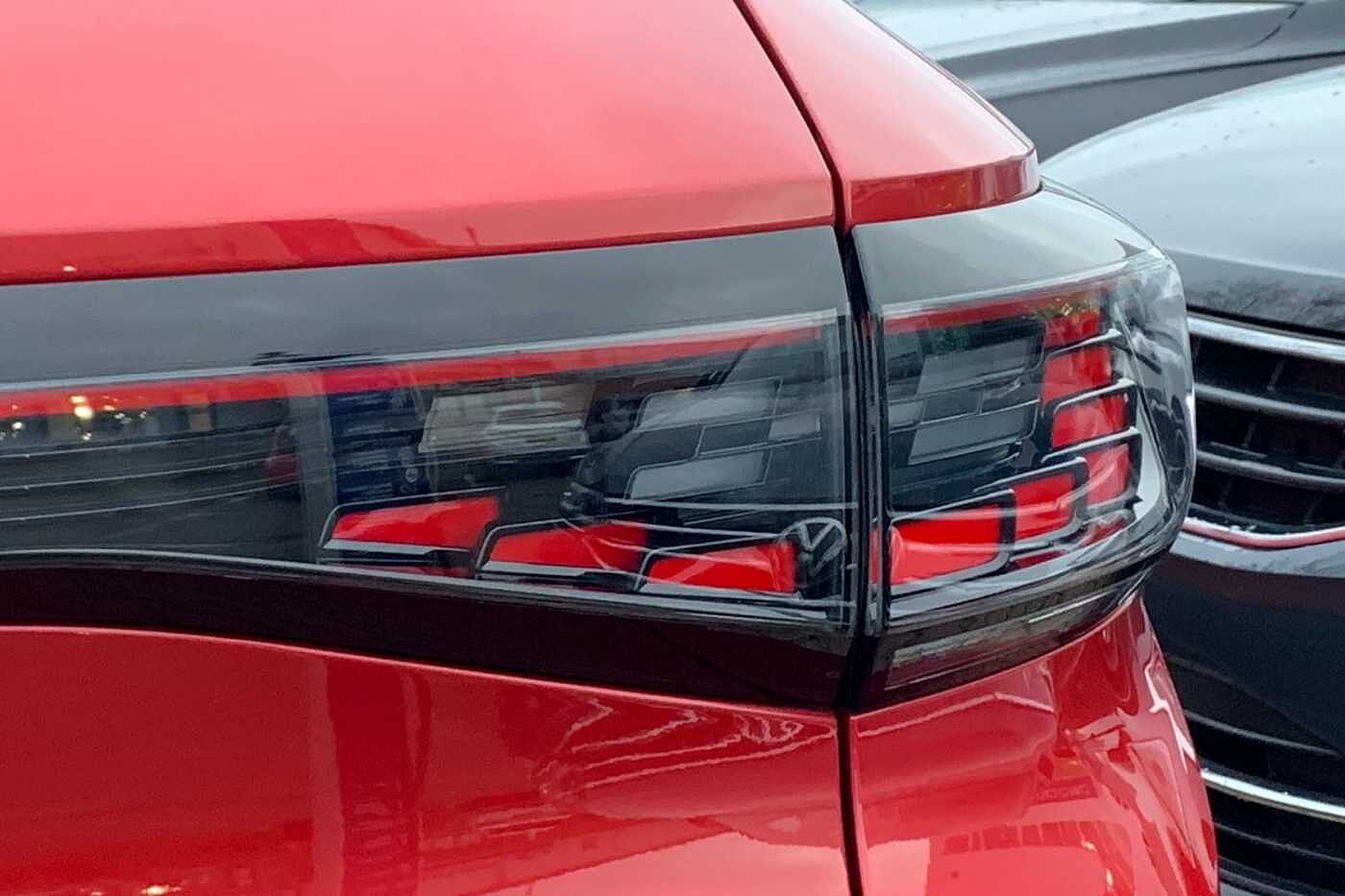 Volkswagen ID.4 Family 77kWh Pro 174PS Automatic 5 Door