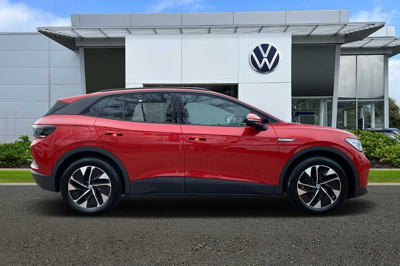 Volkswagen ID.4 Family 77kWh Pro 174PS Automatic 5 Door