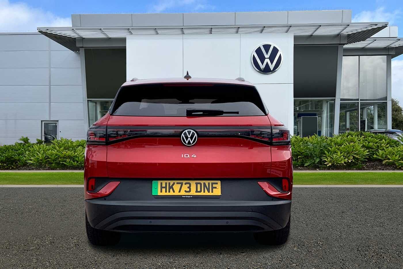 Volkswagen ID.4 Family 77kWh Pro 174PS Automatic 5 Door