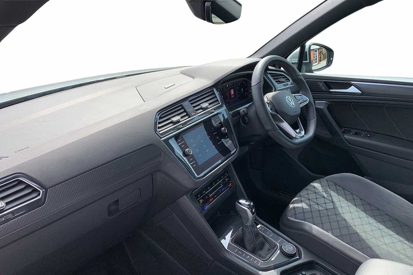 Volkswagen Tiguan 2.0 TDI (150PS) R-Line SCR 4Motion DSG