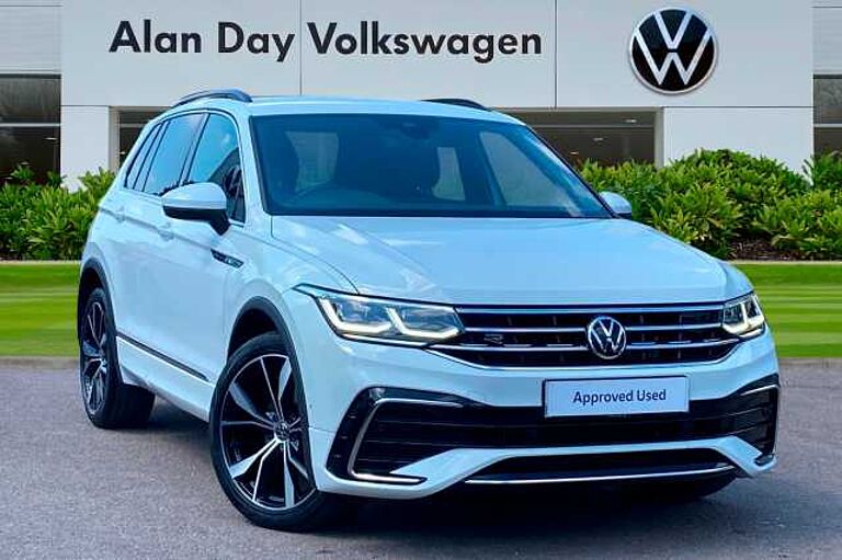 Volkswagen Tiguan 1.5 TSI (150ps) R-Line  DSG *2 year warranty & 2 year roadside assistance