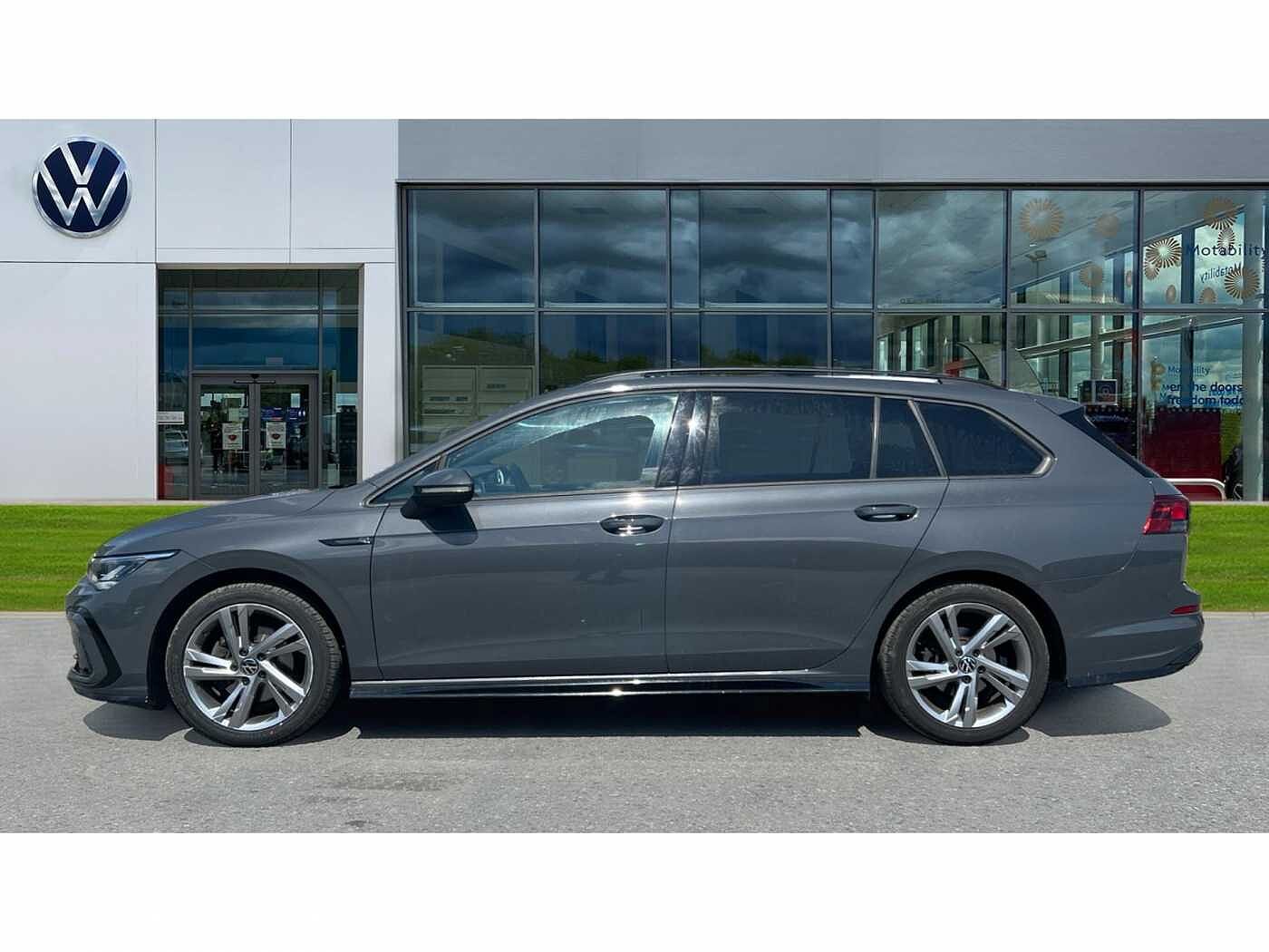 Volkswagen Golf MK8 1.5 eTSI R-Line EVO (150ps) DSG Estate