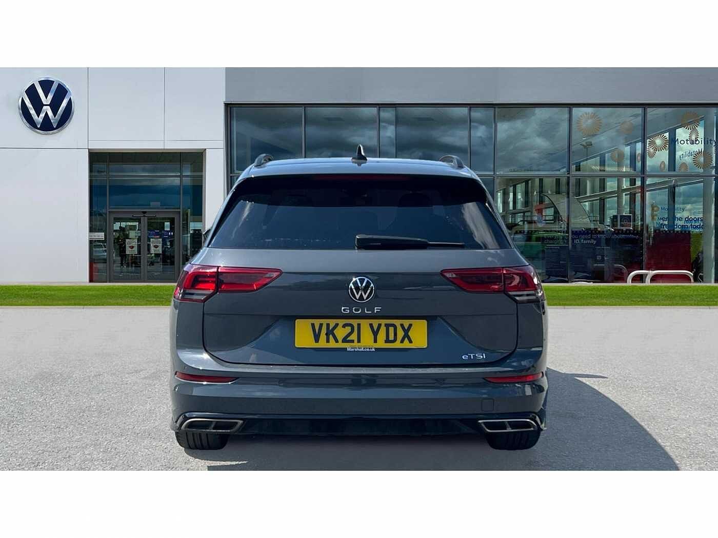 Volkswagen Golf MK8 1.5 eTSI R-Line EVO (150ps) DSG Estate