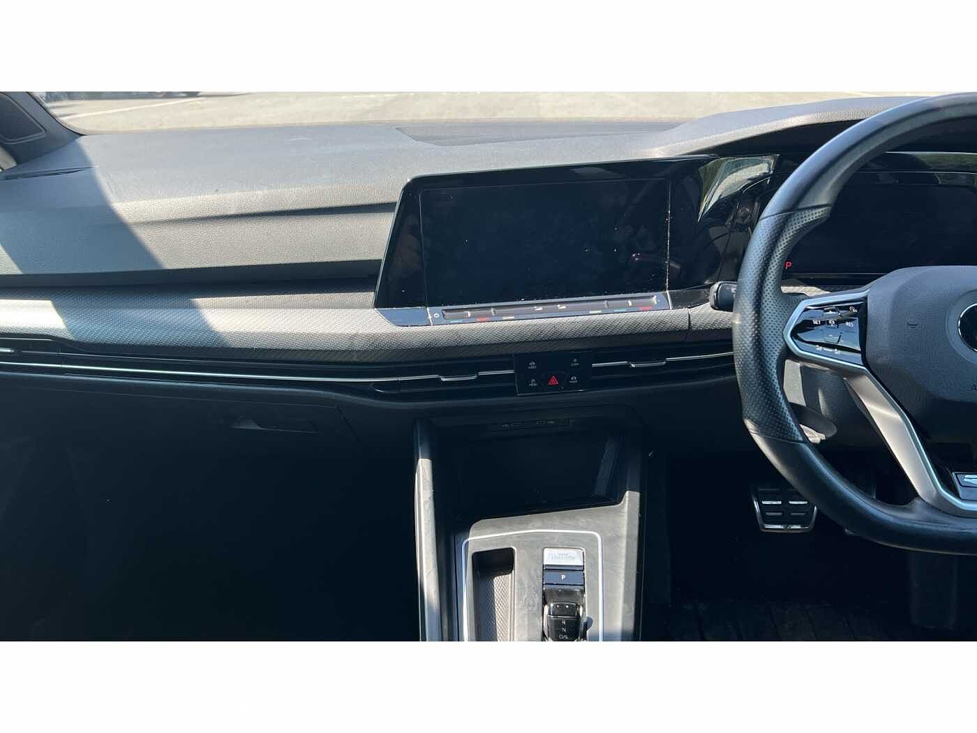 Volkswagen Golf MK8 1.5 eTSI R-Line EVO (150ps) DSG Estate
