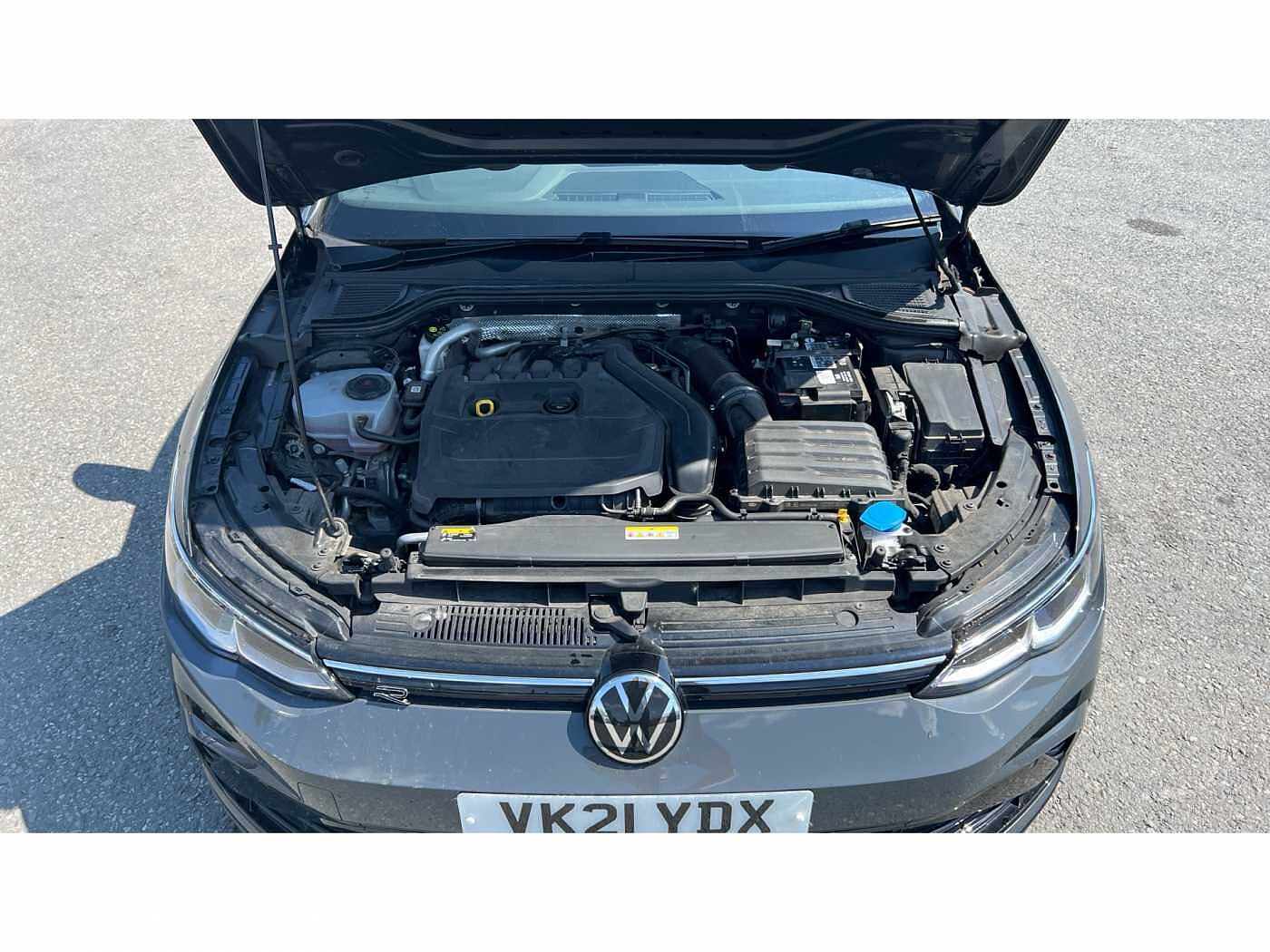 Volkswagen Golf MK8 1.5 eTSI R-Line EVO (150ps) DSG Estate