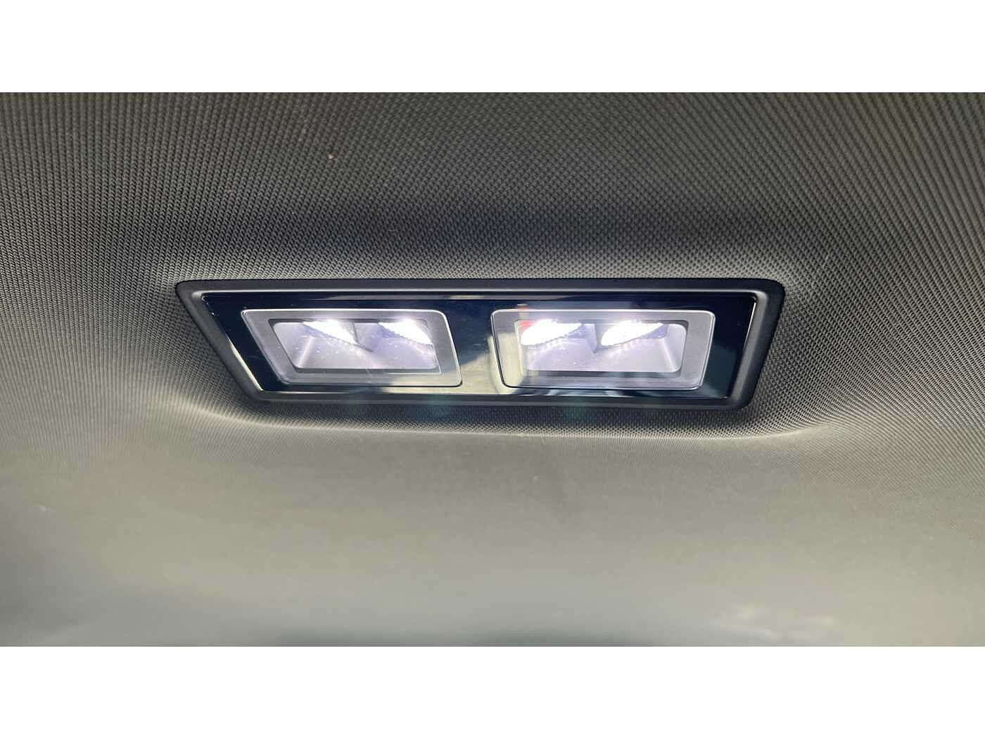 Volkswagen Golf MK8 1.5 eTSI R-Line EVO (150ps) DSG Estate
