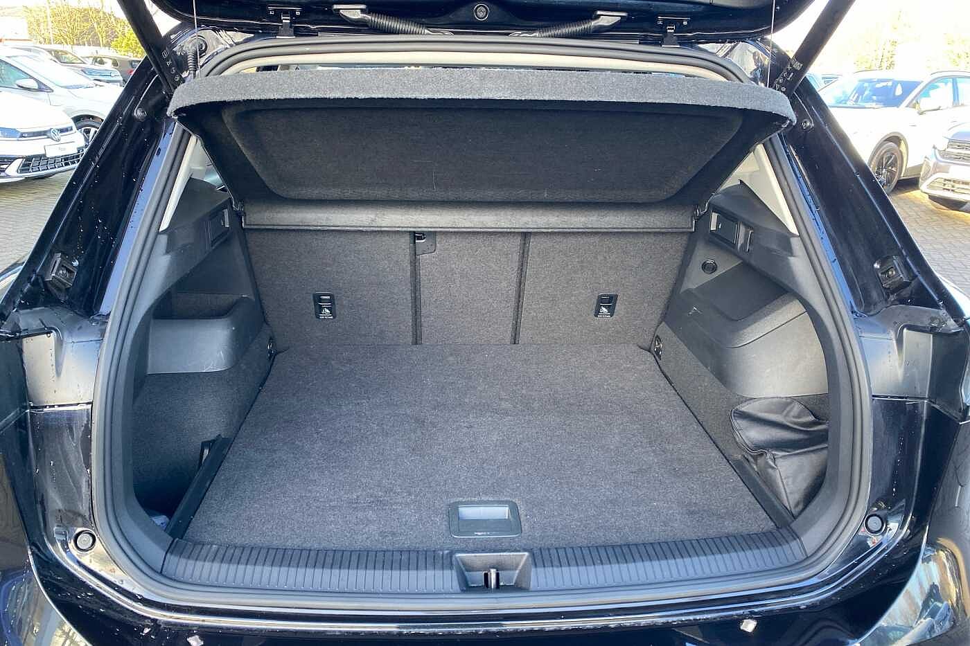 Volkswagen Tiguan Elegance Launch Edition 1.5 TSI 150PS DSG