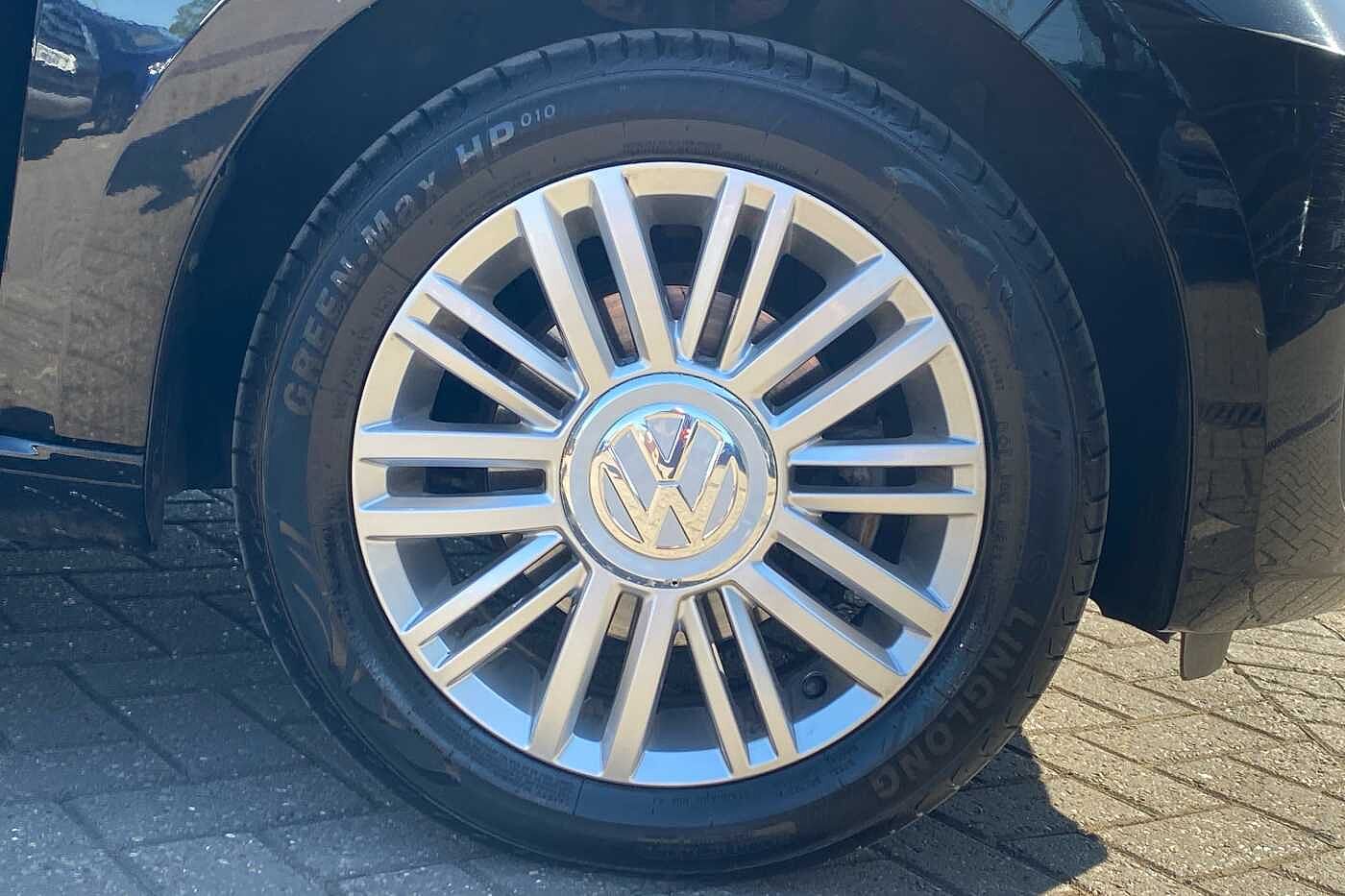 Volkswagen up! Up 2016 1.0 60PS Move 3Dr