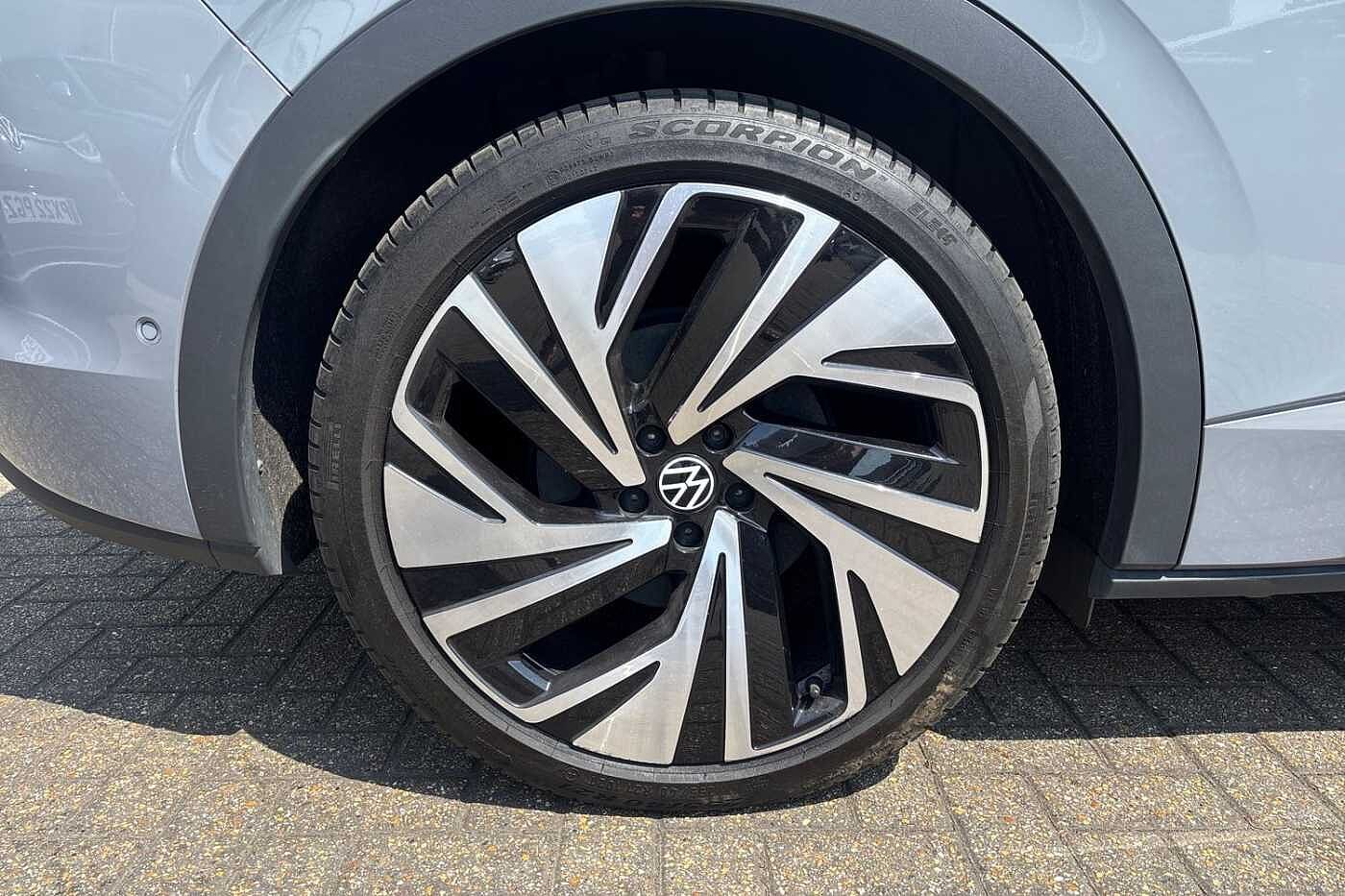 Volkswagen ID.4 GTX 77kWh GTX 4MOTION 299PS Automatic + 21' NARVIK ALLOYS
