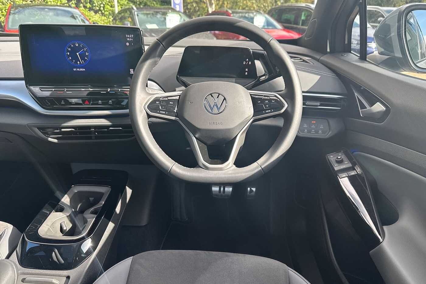 Volkswagen ID.5 Style 77kWh Pro Performance 204PS Automatic + 20' DRAMMEN + MAINS CHARGING CABLE