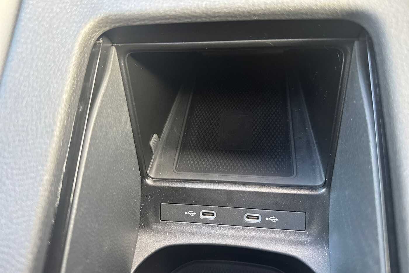 Volkswagen ID.5 Style 77kWh Pro Performance 204PS Automatic + 20' DRAMMEN + MAINS CHARGING CABLE