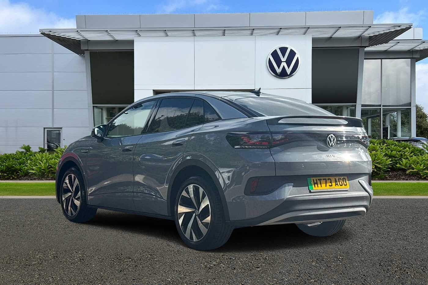 Volkswagen ID.5 Style 77kWh Pro Performance 204PS Automatic + 20' DRAMMEN + MAINS CHARGING CABLE