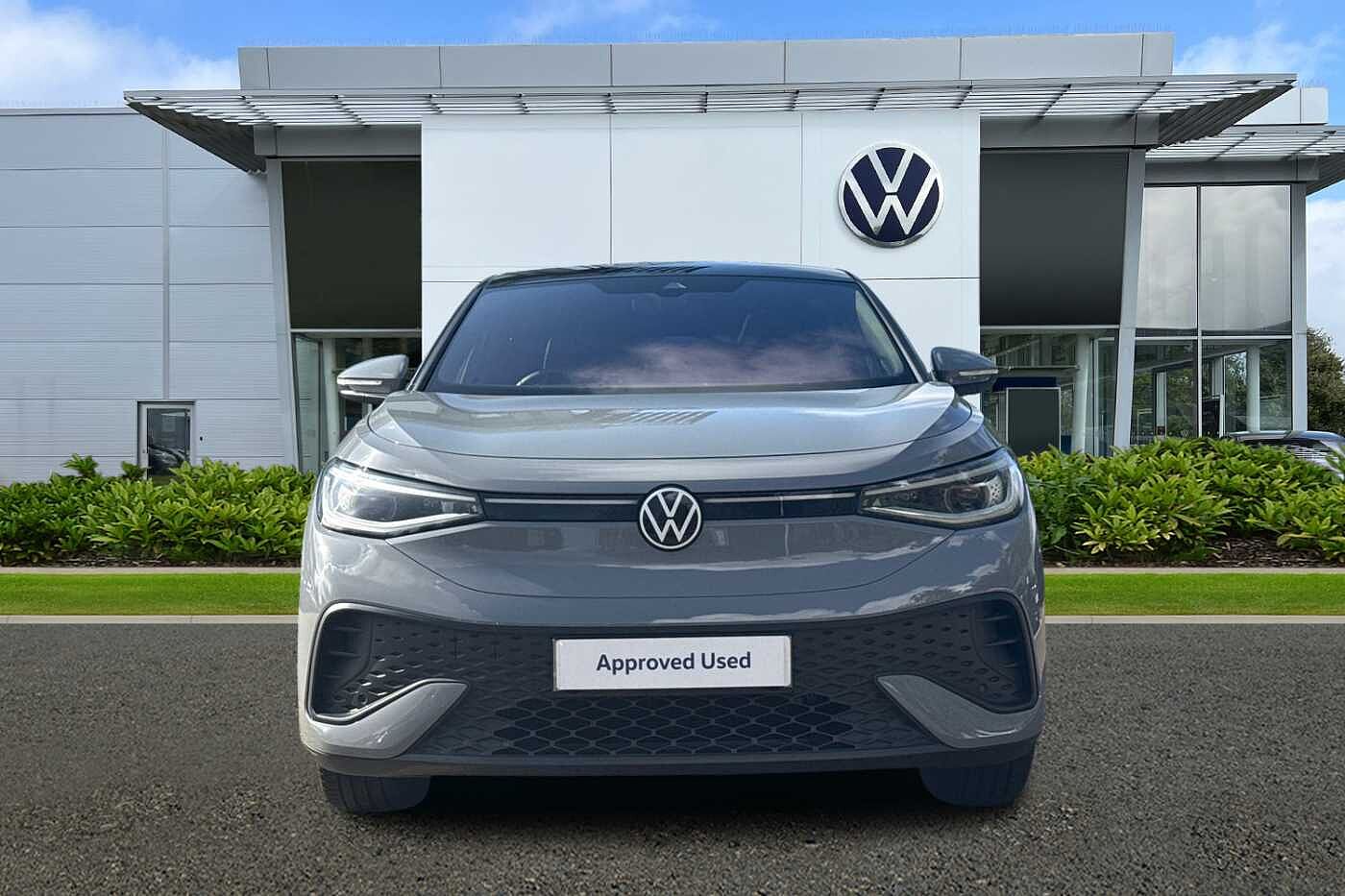 Volkswagen ID.5 Style 77kWh Pro Performance 204PS Automatic + 20' DRAMMEN + MAINS CHARGING CABLE