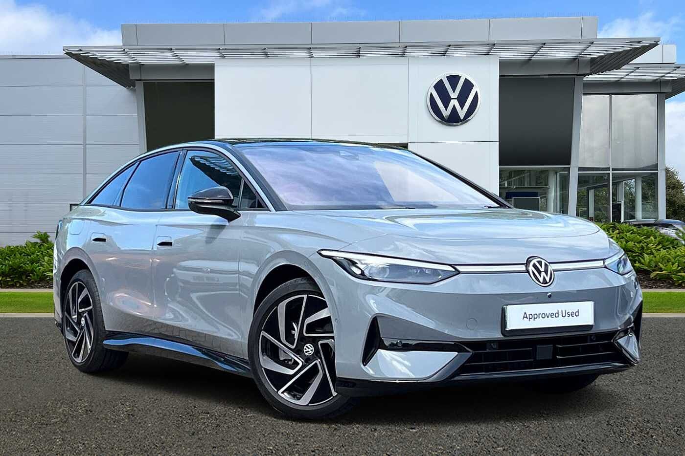 Volkswagen ID.7 Pro Launch Edition 77kWh 286PS Automatic + EXTERIOR PACK PLUS + INTERIOR PACK +