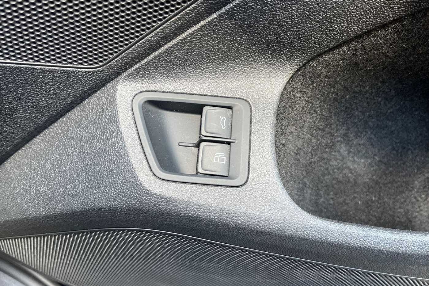 Volkswagen Passat Estate 1.4 TSI (218ps) GTE DSG