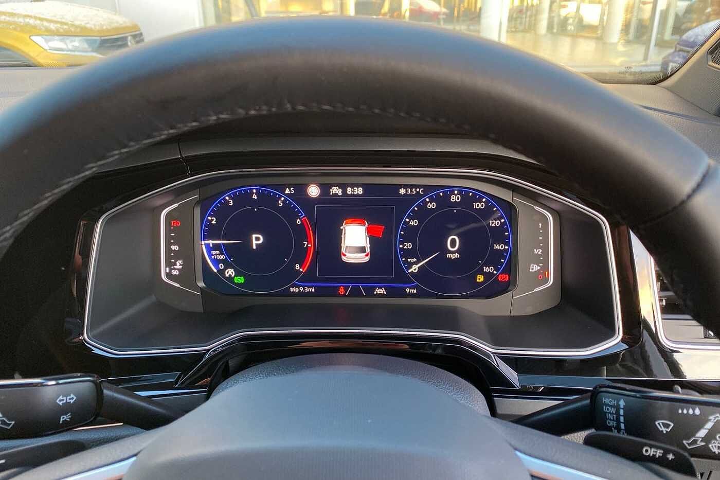 Volkswagen Polo 1.0 TSI (115ps) R-Line DSG