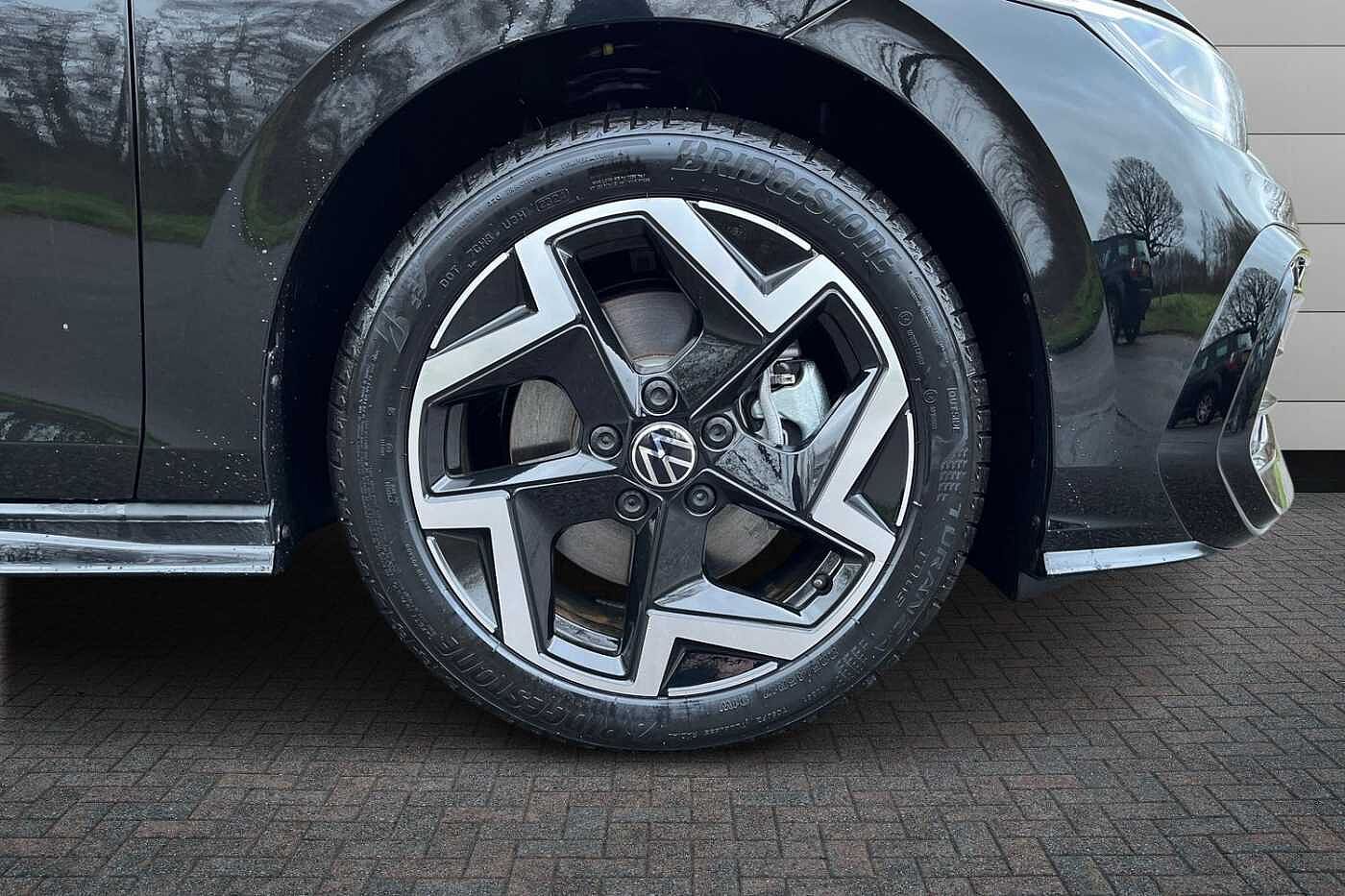 Volkswagen Golf 2.0 TDI R-Line Estate 5dr Diesel DSG Euro 6 (s/s) (150 ps)