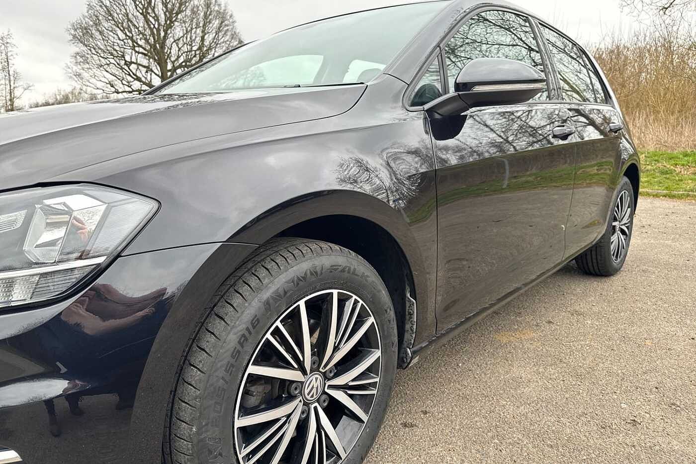 Volkswagen Golf 1.0 TSI SE Hatchback 5dr Petrol DSG Euro 6 (s/s) (110 bhp)