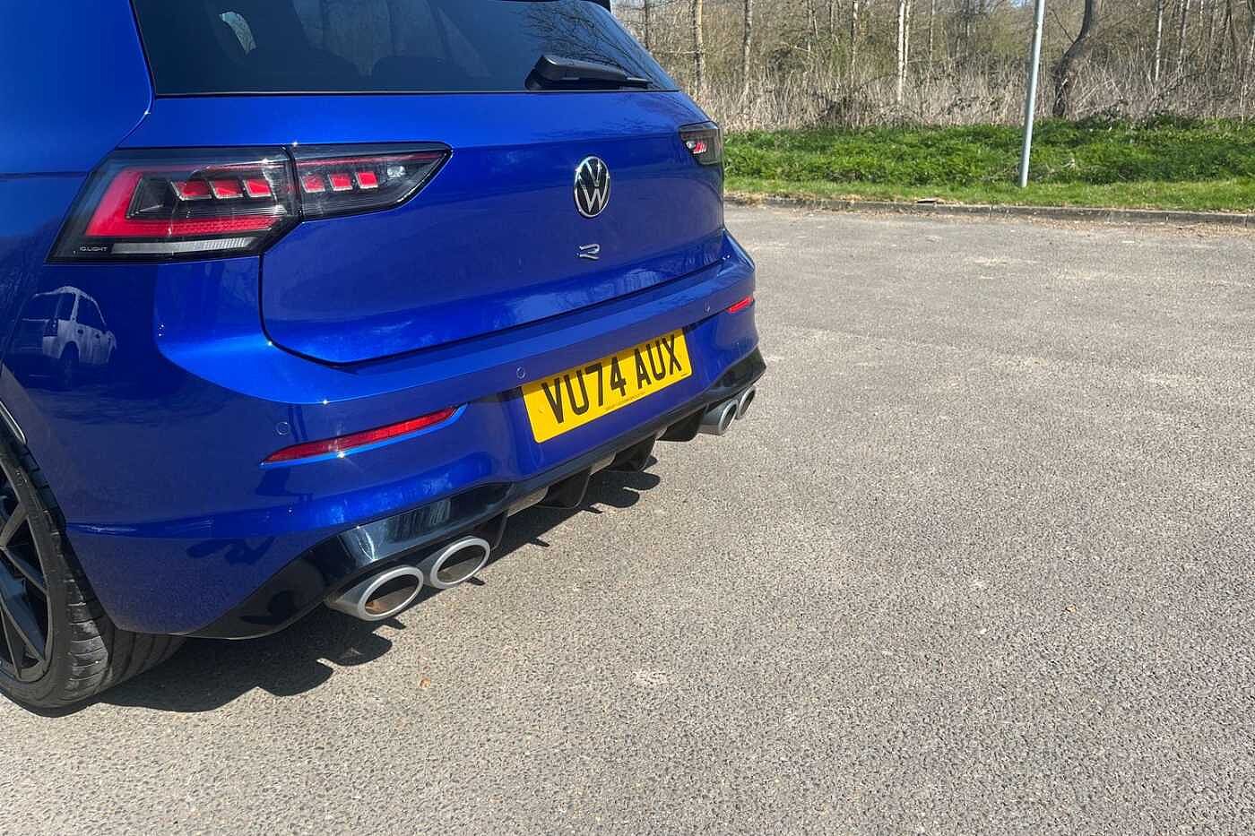 Volkswagen Golf 2.0 TSI R Hatchback 5dr Petrol DSG 4Motion Euro 6 (s/s) (333 ps) Panoramic sunro