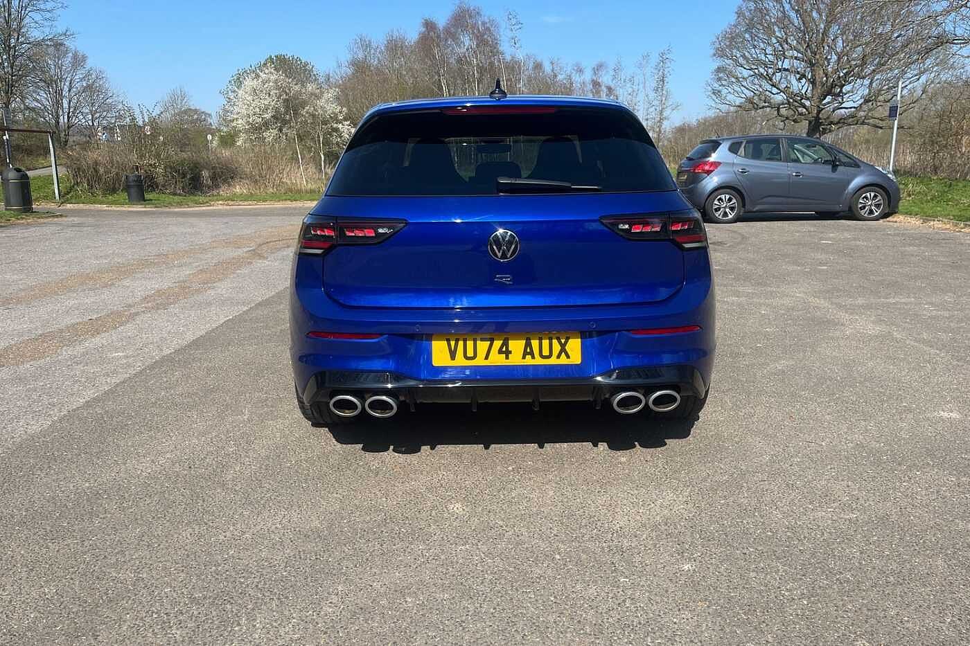 Volkswagen Golf 2.0 TSI R Hatchback 5dr Petrol DSG 4Motion Euro 6 (s/s) (333 ps) Panoramic sunro