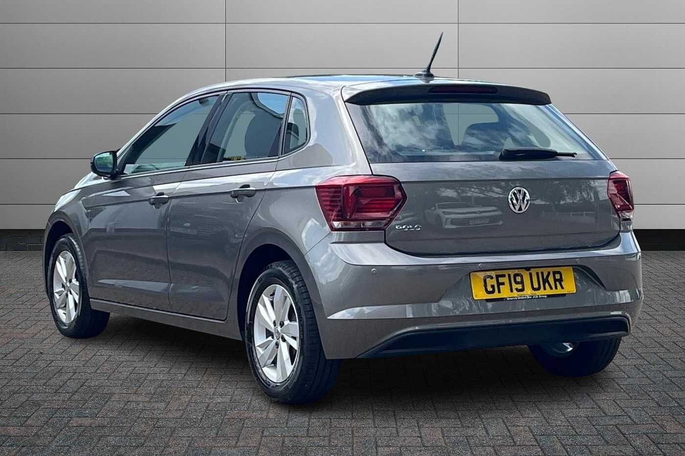 Volkswagen Polo 1.0 TSI SE Tech Edition Hatchback 5dr Petrol DSG Euro 6 (s/s) (95 ps) Nav & App-