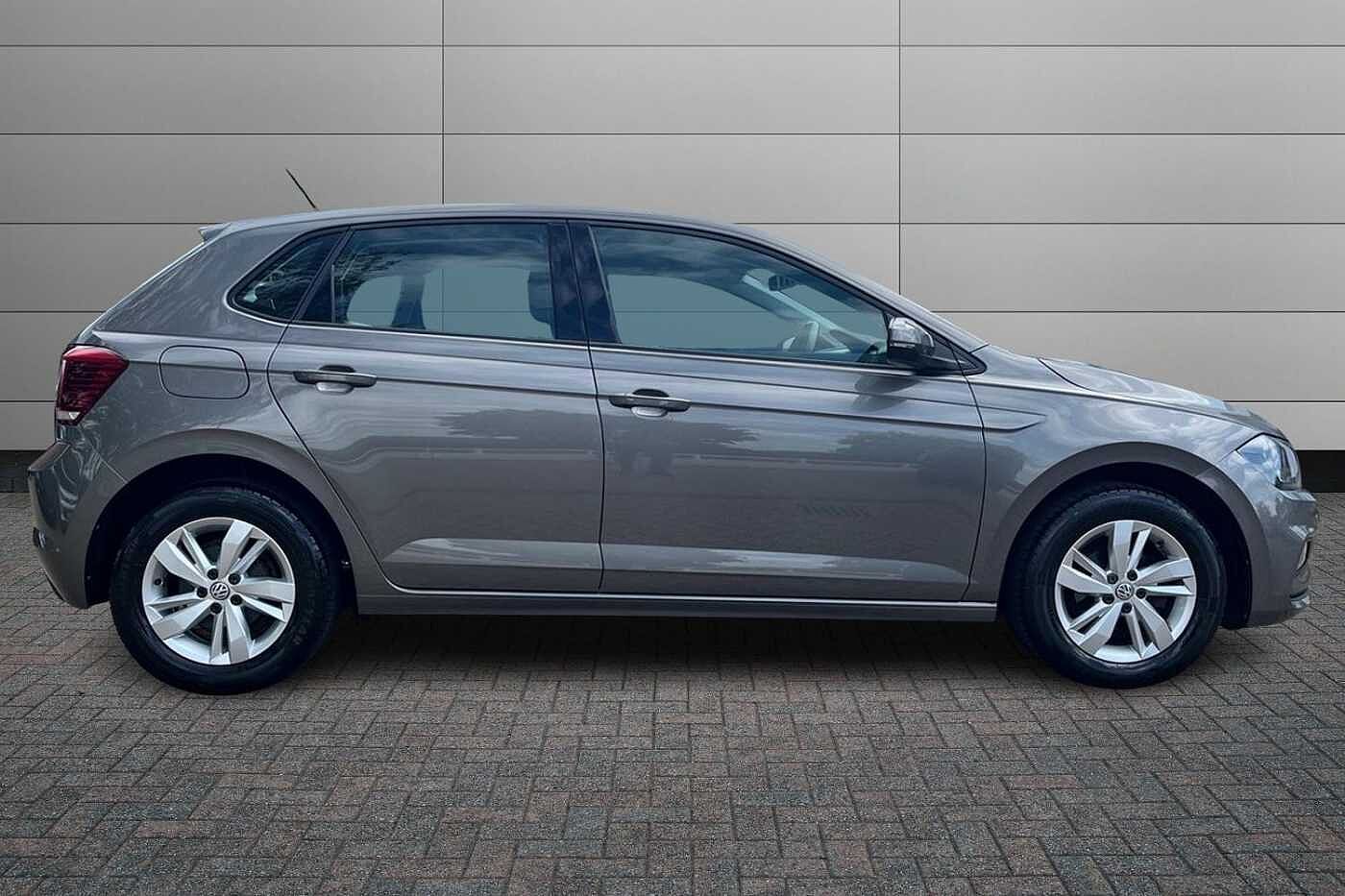 Volkswagen Polo 1.0 TSI SE Tech Edition Hatchback 5dr Petrol DSG Euro 6 (s/s) (95 ps) Nav & App-