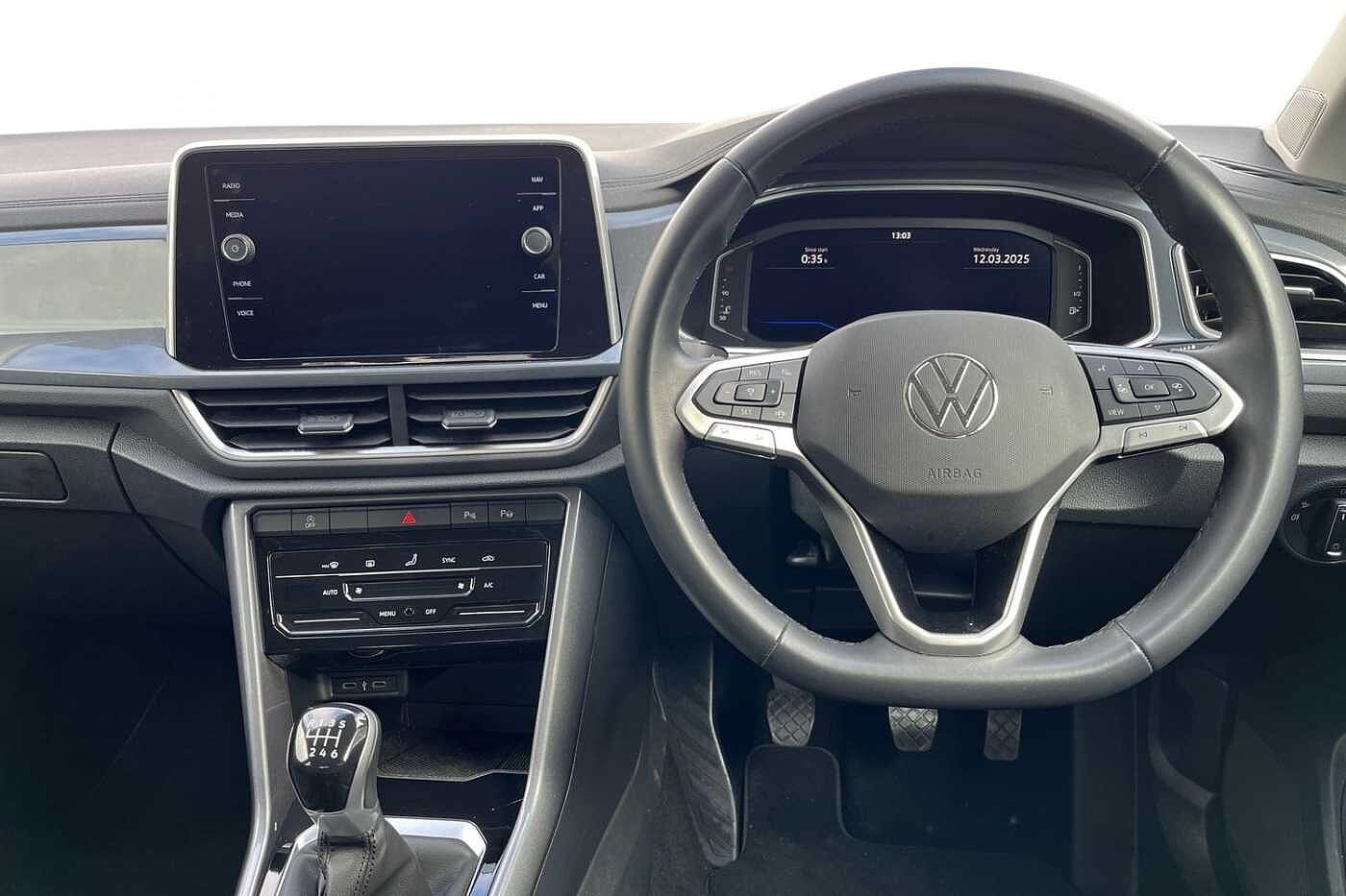 Volkswagen T-roc Hatchback Style