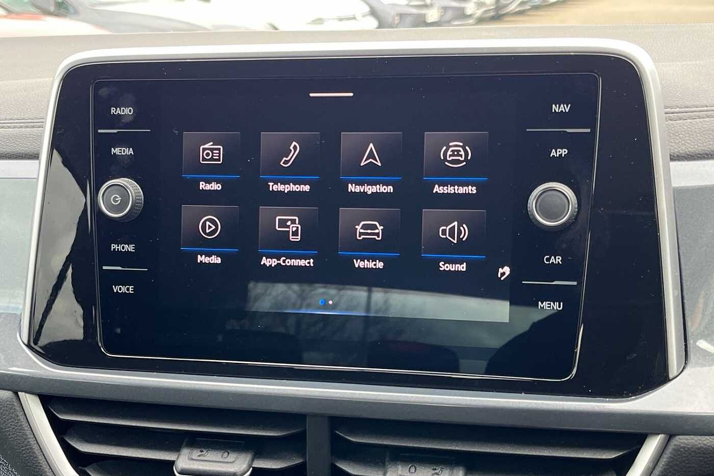 Volkswagen T-roc Hatchback Style