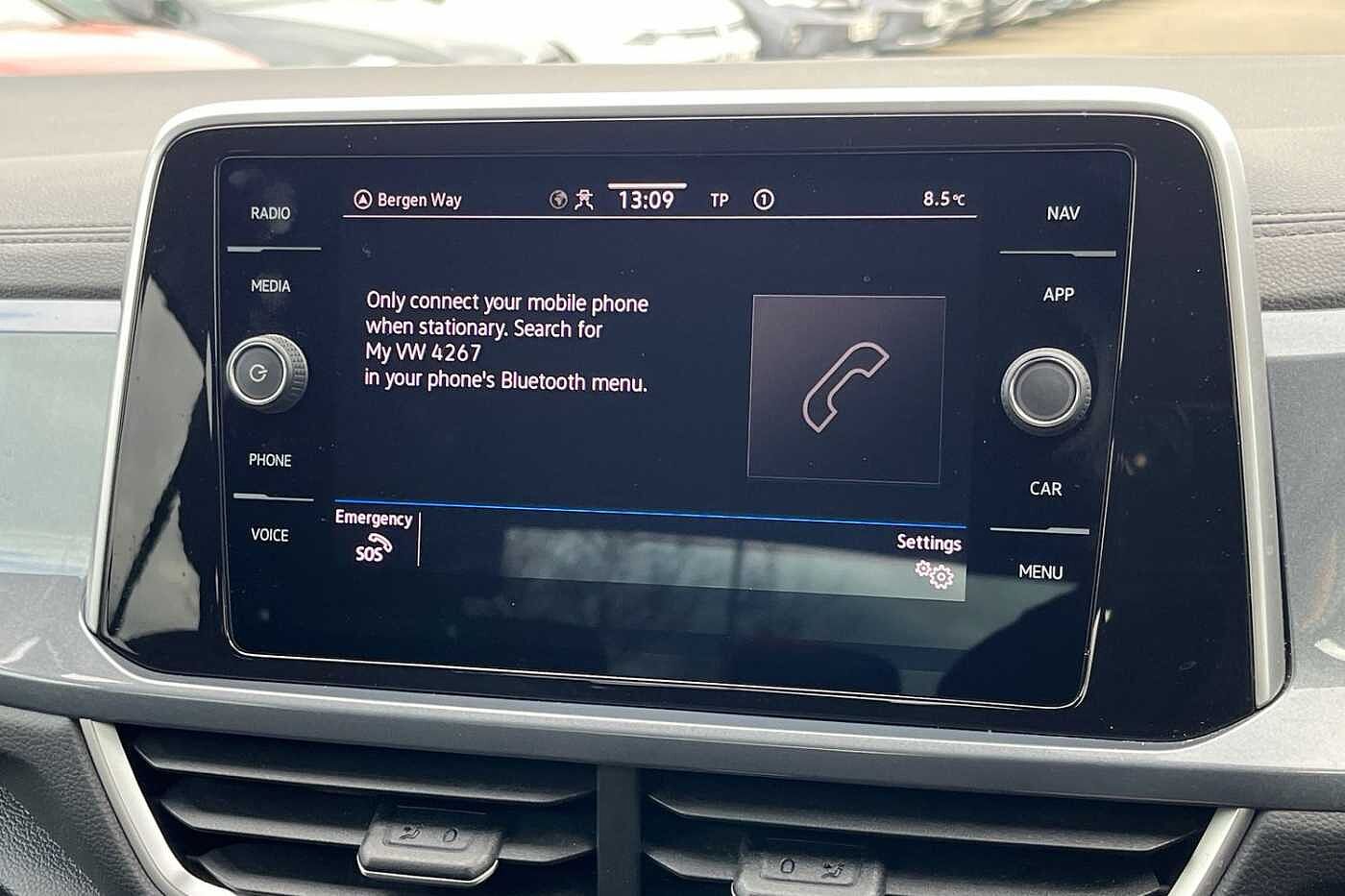 Volkswagen T-roc Hatchback Style