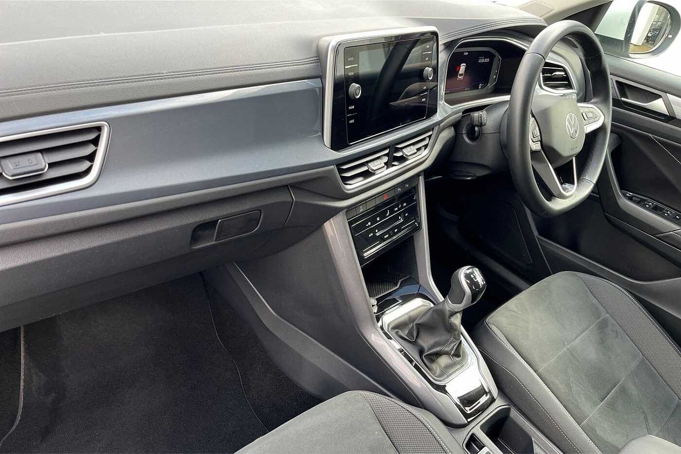 Volkswagen T-roc Hatchback Style