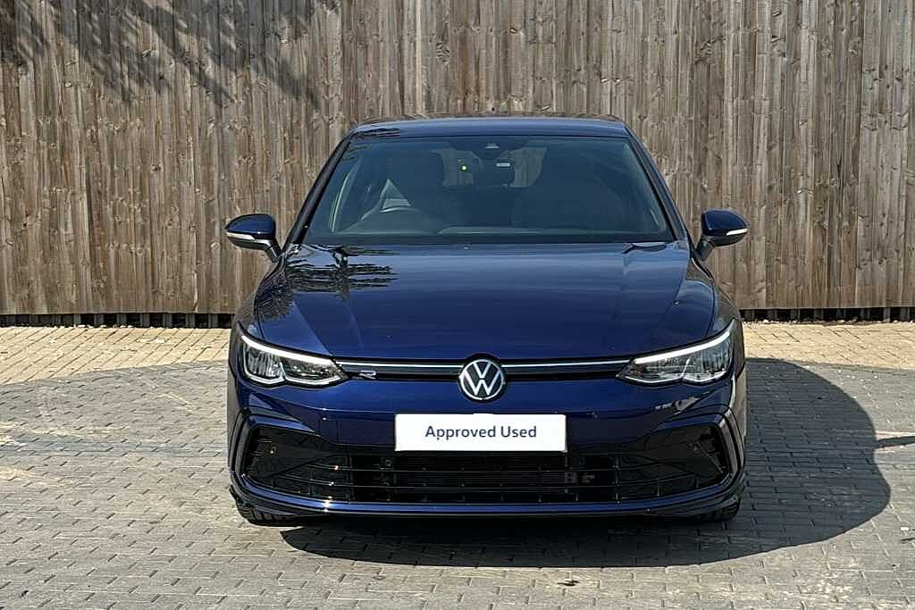 Volkswagen Golf MK8 Hatchback 5-Dr 1.5 TSI (130ps) R-Line EVO