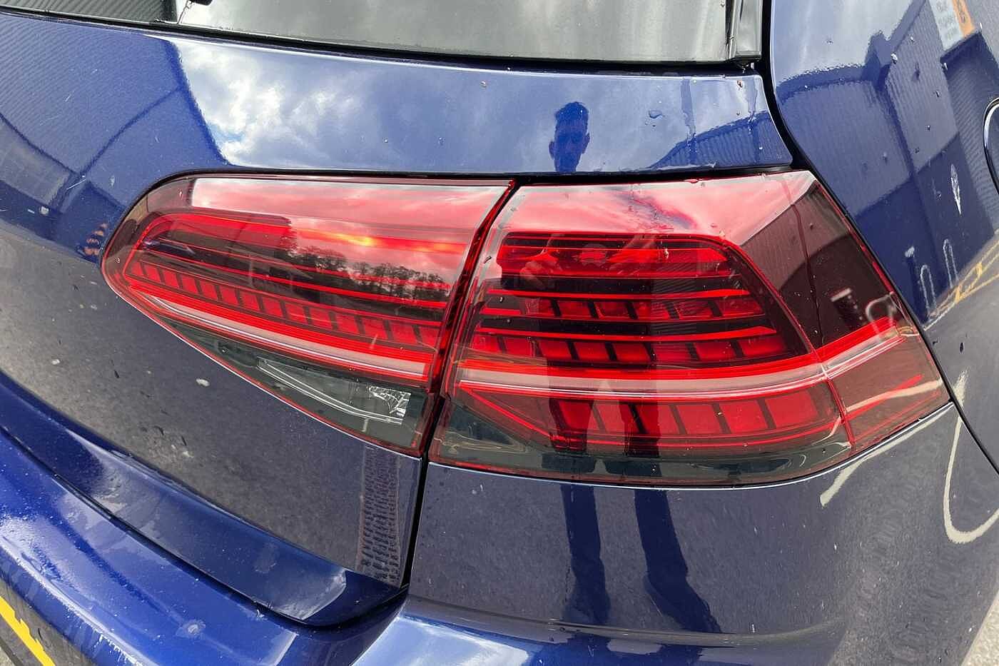 Volkswagen Golf 2.0 TSI R Hatchback 5dr Petrol DSG 4Motion Euro 6 (s/s) (300 ps)
