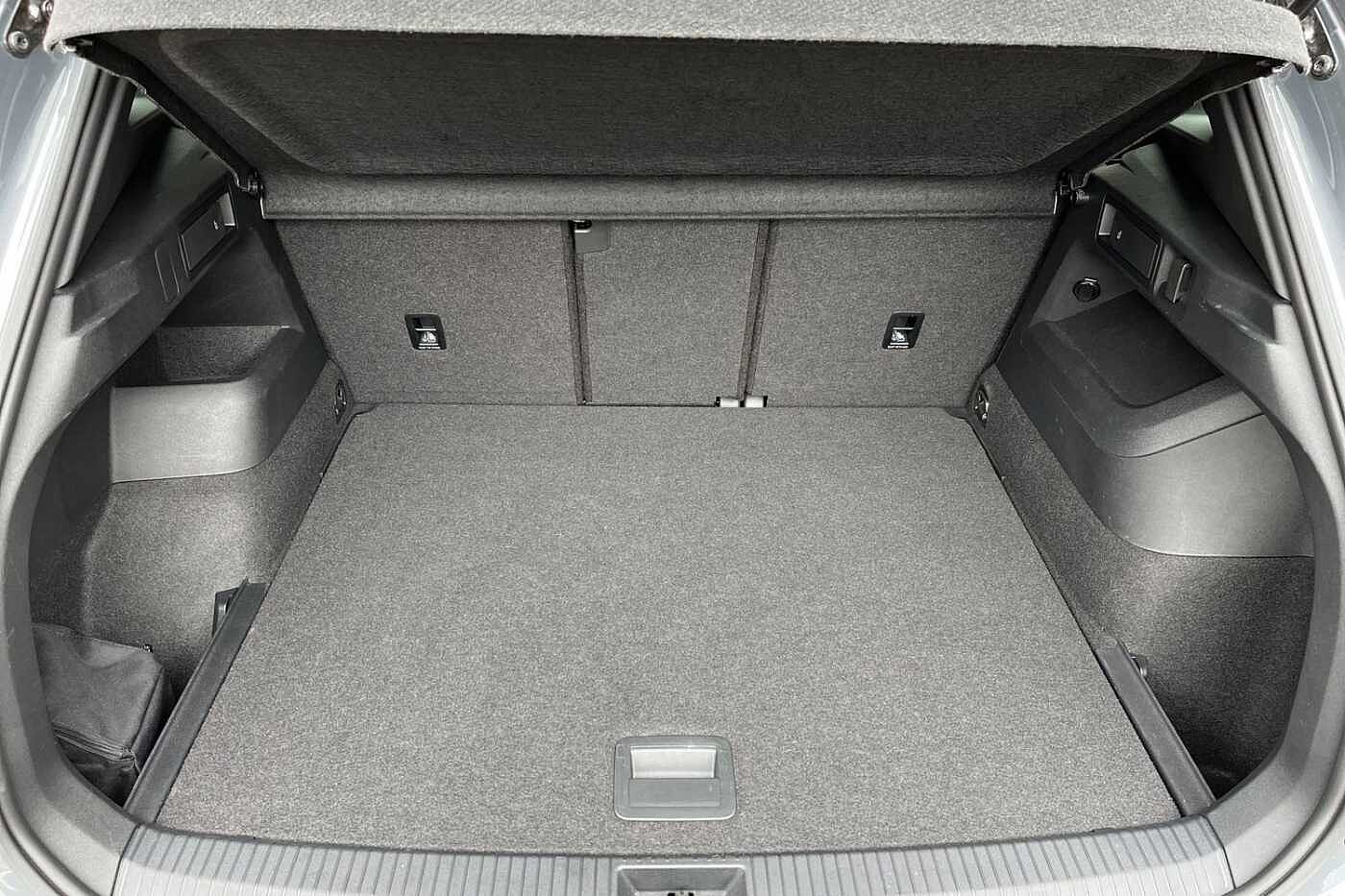 Volkswagen Tiguan 1.5 eTSI MHEV R-Line SUV 5dr Petrol Hybrid DSG Euro 6 (s/s) (150 ps)