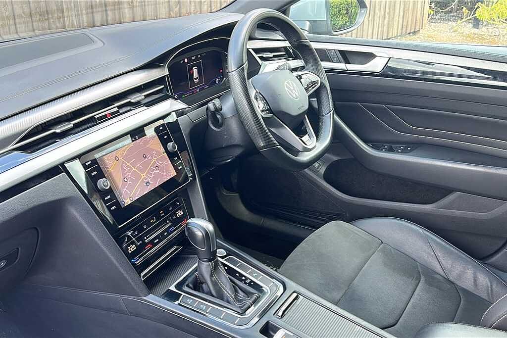 Volkswagen Arteon Shooting Brake R-Line 2.0 TDI 150PS DSG