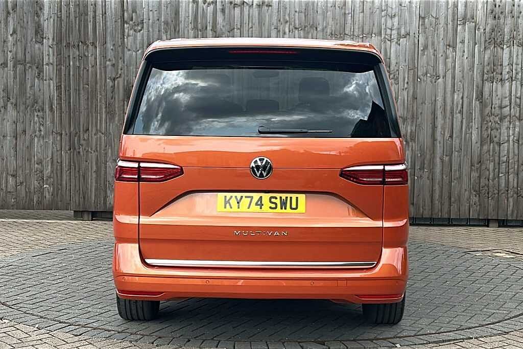 Volkswagen Multivan 2.0 TDI Style 5dr LWB DSG