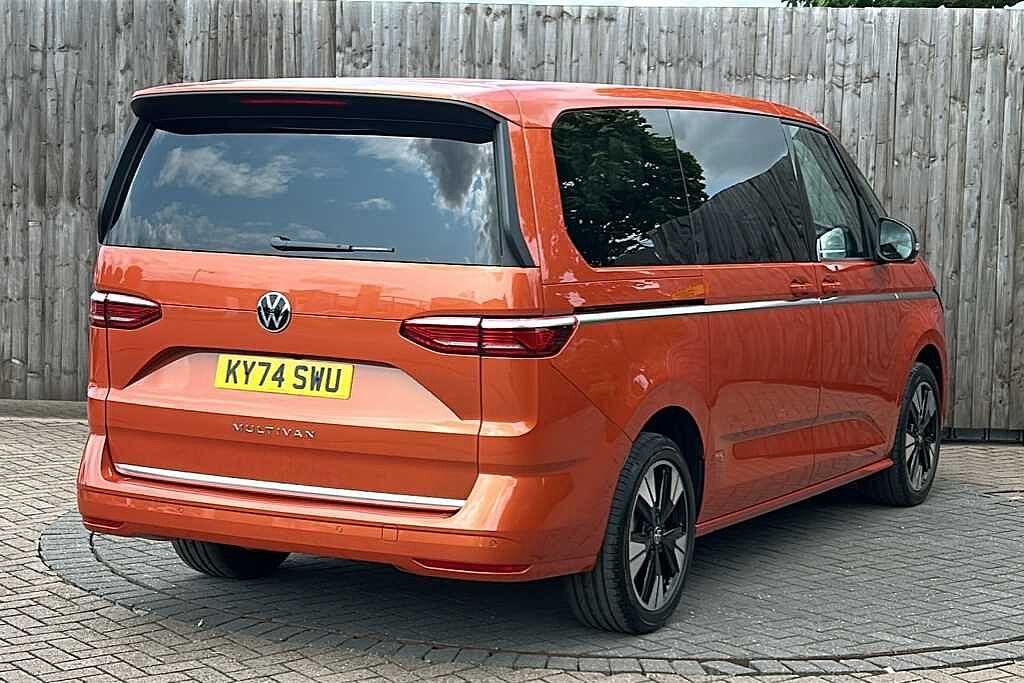 Volkswagen Multivan 2.0 TDI Style 5dr LWB DSG
