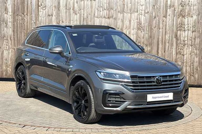 Volkswagen Touareg 3.0 V6 TDI 4Motion R-Line Tech Plus 5dr Tip Auto