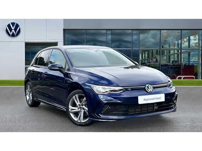 Volkswagen Golf 8 R-Line 1.5 eTSI 150PS 7-speed DSG 5 Door