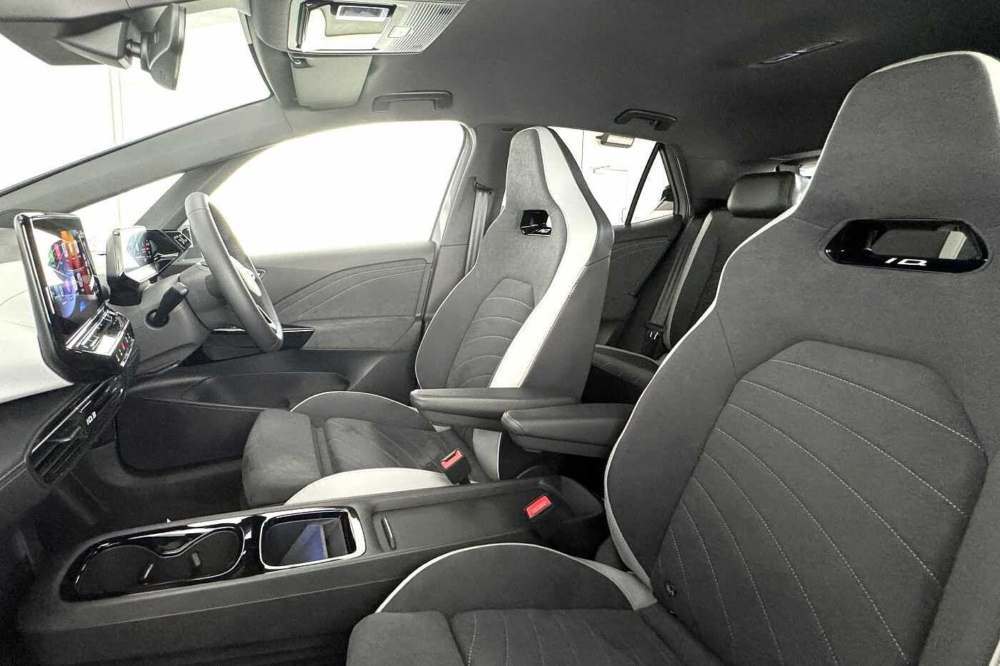 Volkswagen ID.3 Launch Edition 3 58kWh Pro 204PS Automatic