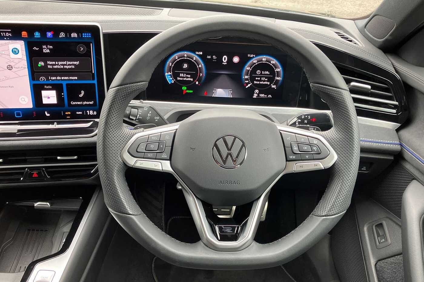 Volkswagen Passat R-Line 1.5 eTSI 150PS 7-speed DSG 5 Door